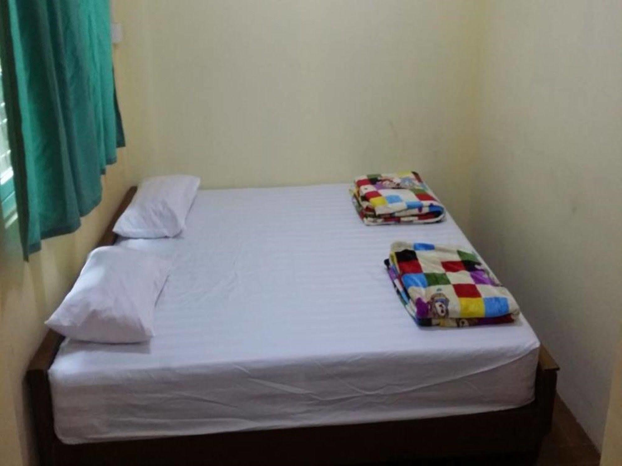 Ostello T Venus Yangon Esterno foto