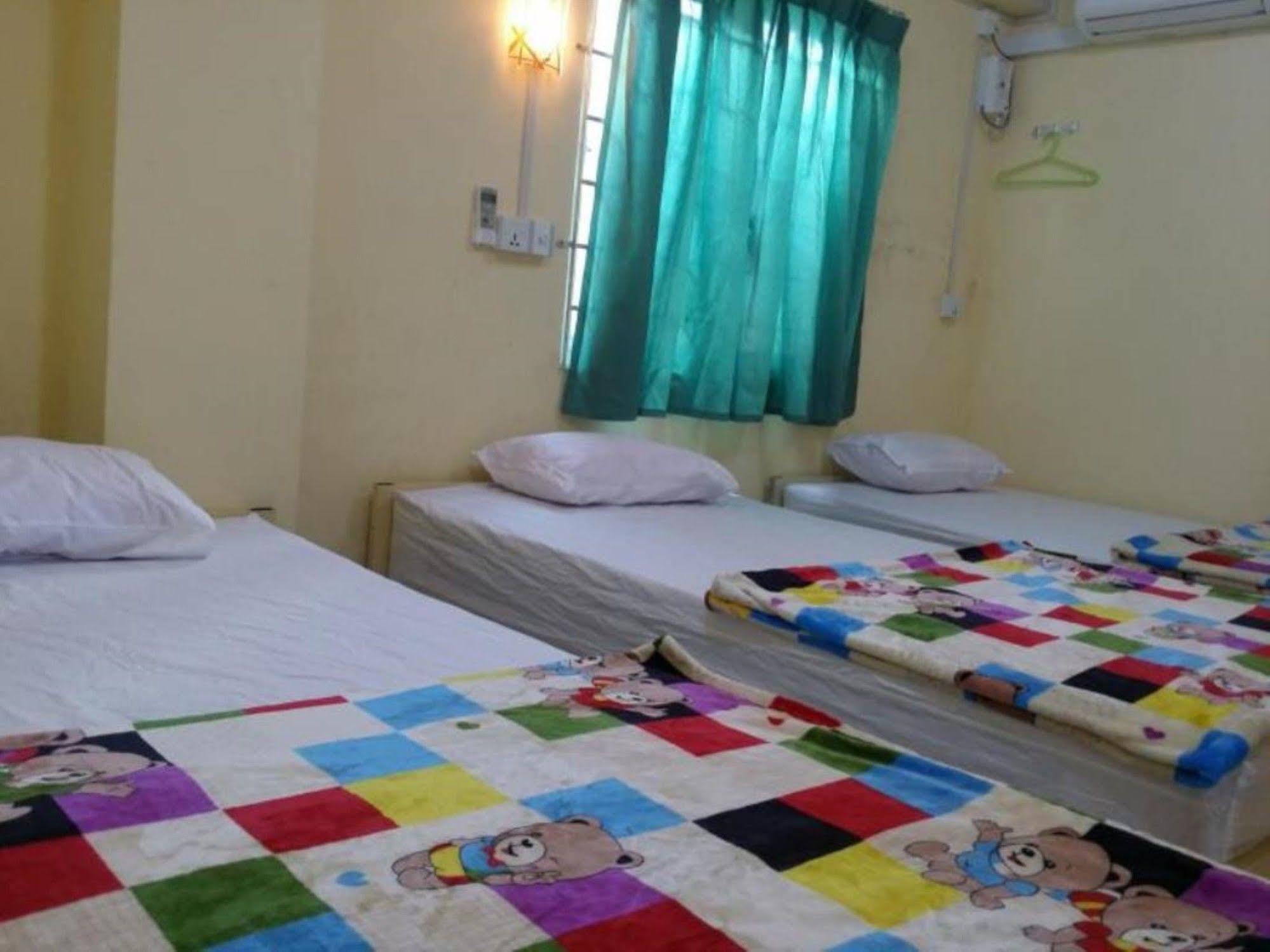 Ostello T Venus Yangon Esterno foto